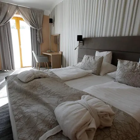 Hotel Wellness Laroba Alsóörs