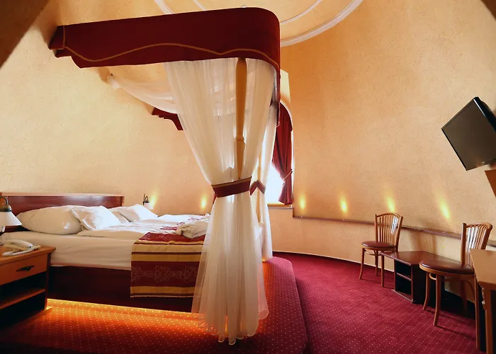 ホテル Wellness Laroba 4*