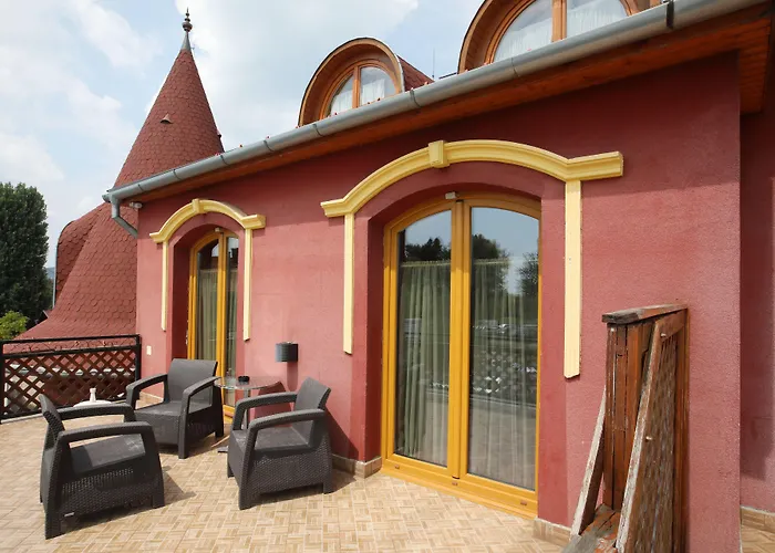 Wellness Laroba 4* Alsóörs