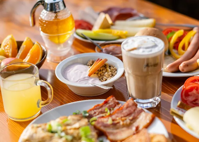 Wellness Laroba ホテル Alsóörs